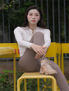 长长的望远镜
