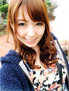 脱衣舞娘